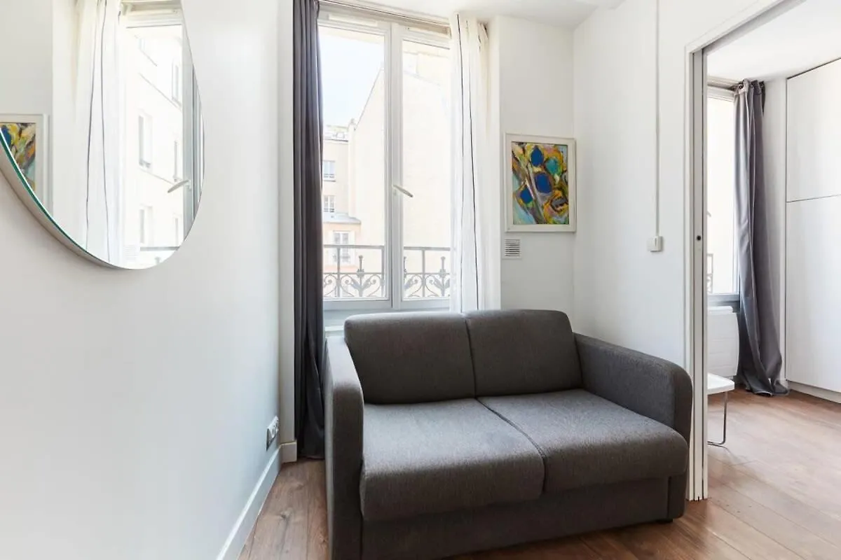 Rogito Fresh Scented Apartment Paris France