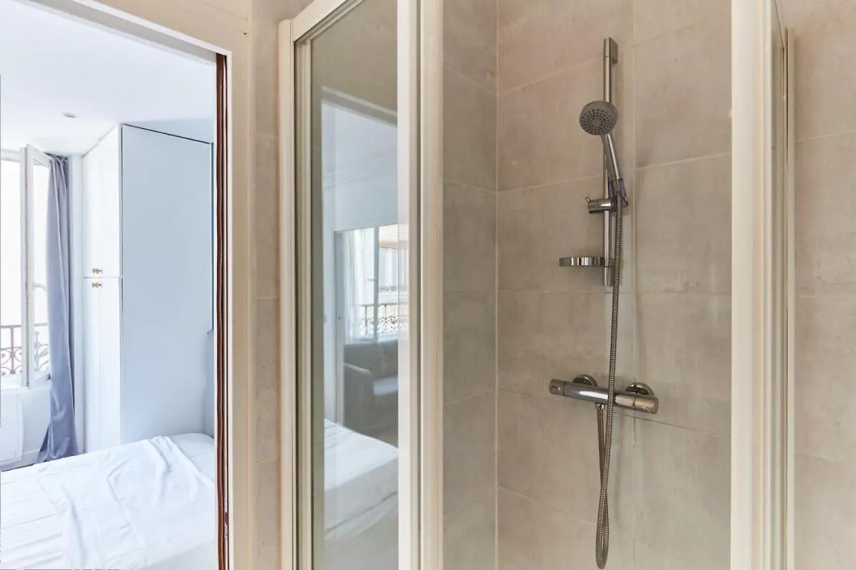 Rogito Fresh Scented Apartment Paris France